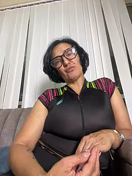 Star_anastasia - show oil tits