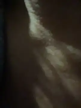 _Pamela04 - 2 fingers in my asshole in bar 🍑