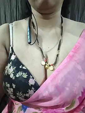 Bhuvana_555 - Boobs on honey