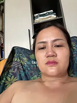 Amy1688 - 脱内裤直播一分钟