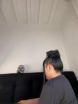 __itsbambi - 4 fingers in my ass 🍑💦