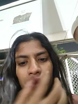Dragonshyong - Please licking in public