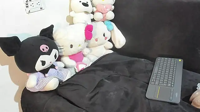 Eirlysx - riding reverse cowgirl dildo