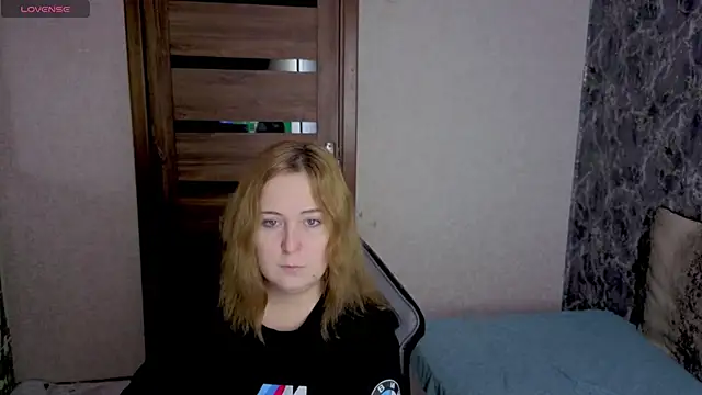 Kristy-Max - show ass