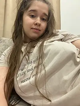 HornyGirlH - SHOW PUSSY