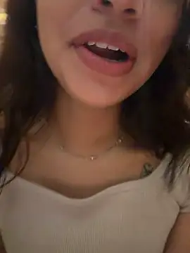 CocoaGigiMuse - TAKE OFF PANTY AND SHOW ASSHOLE👀
