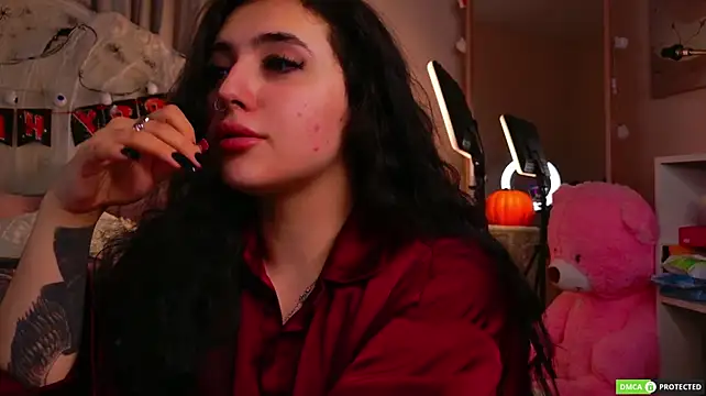 JennyFerguson - Show you pretty holes dear Jenny💋
