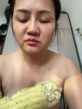 Amy1688 - 脱内裤直播一分钟