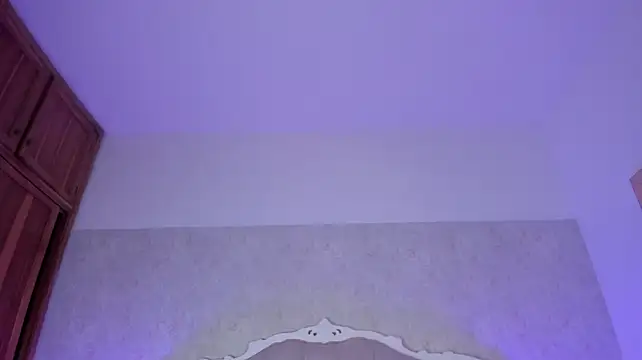 EmiliBoobss