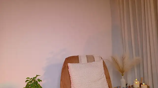 VictoriaNova_ - I'll make a pillow out of your dick