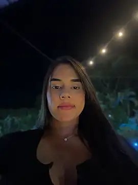 BellaLeclair_