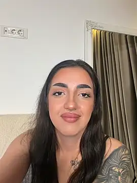 Sarah_Hopkins - take off panties😛