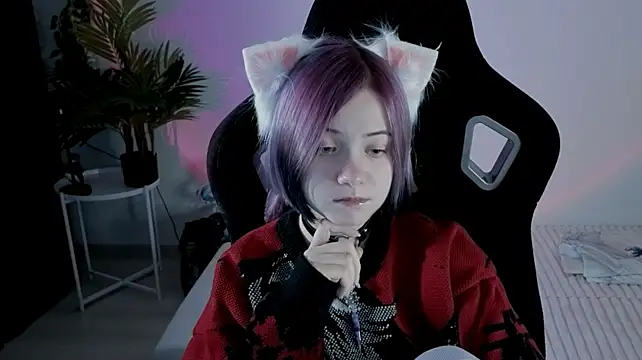 Hikkacat