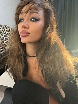 Lissa_kissyou - Jumping on a dildo+ video anal