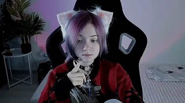 Hikkacat