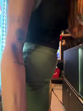 Zelyramonvielly - 😈NAKED & PLAYPUSSY💦RISK TOILET BAR