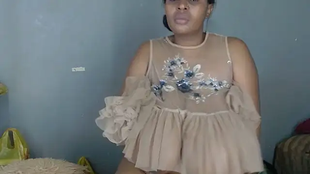 Bustyboobs1986xXx - suck my tits and fuck lets have fun