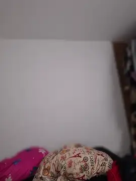 MissneferkittyXXX - Fingering my pussy Closer to u!