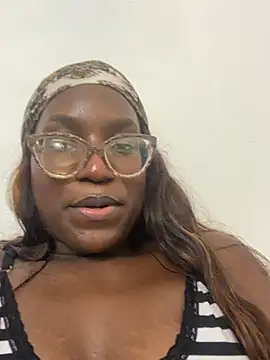 XChloe - Big squirt