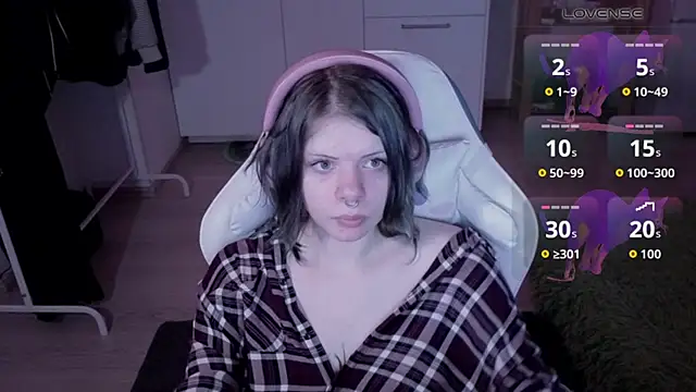 Alice_Zev