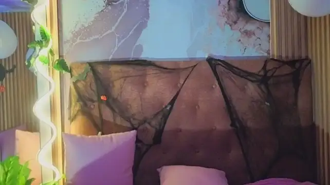 MAHYRA_TAY - pussy close up🌸