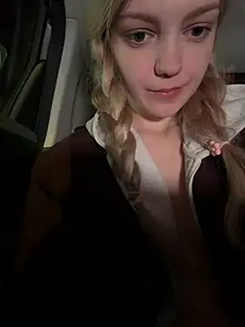 Elsawhere - slide hand in panties behind DRIVER🔞🍓