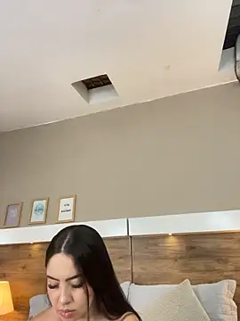 MiaFarkash - twerk naked with oil