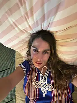 Camii2244 - cameltoe