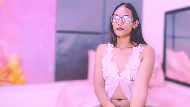IndianAria - Pussy close up👅🍑🥵