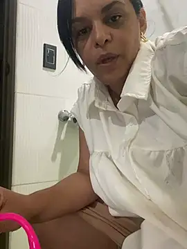 Kataliina - Full naked in the kitchen