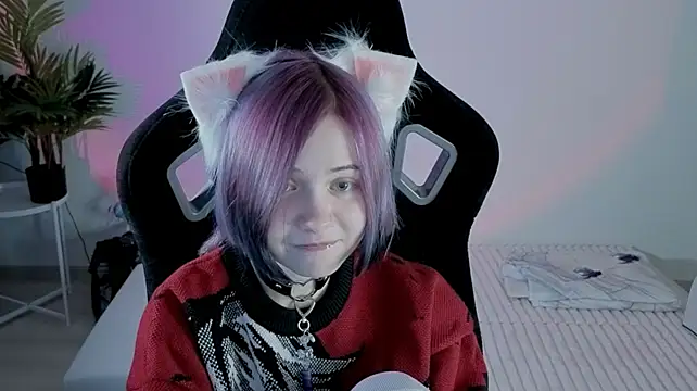 Hikkacat