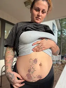 D-rough4420 - Take titties out