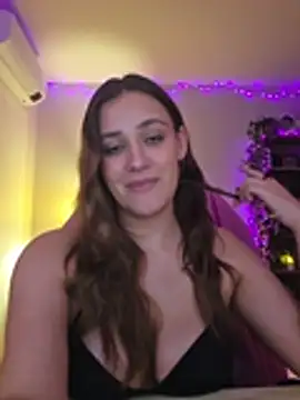 MiaRides19 - I will suck dildo 🙈🙈