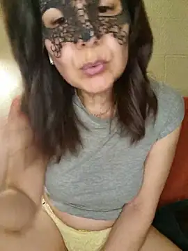 Ellie09 - Óleo nos seios - show boobs