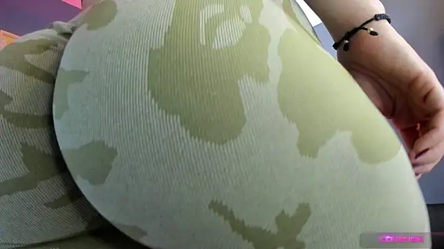 _sofia_cruz - FootJob With Cream 🔥