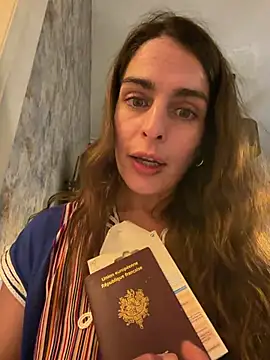 Camii2244 - cameltoe