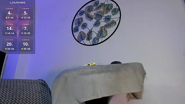 Anny_ferrer1 - clap my ass
