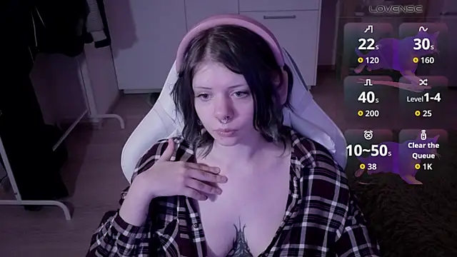 Alice_Zev - doggy style and spanking