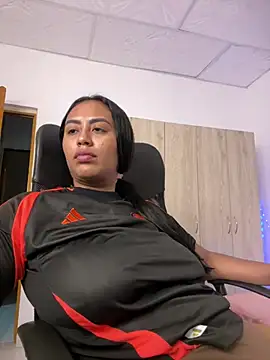 Tracycum - Make the queen happy
