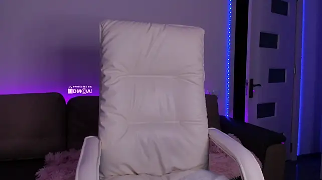Meeeeeeeeeeow - masturbation