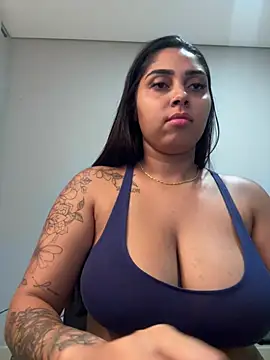 Diana_pepper - enfiar o vibra no cuzinho