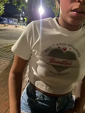 Broken_Latina_Whores_JE - Show tits 🔥