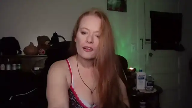 ScarletWitch19