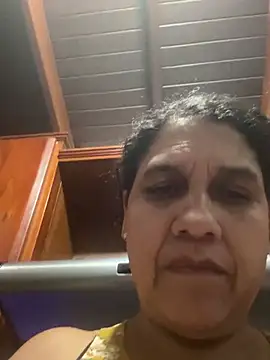 Siri_duque - Meter dos dedos en el coño