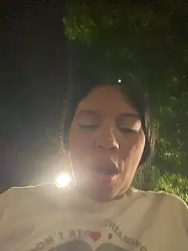 Broken_Latina_Whores_JE - Show tits 🔥