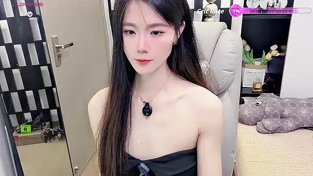 Yueyue-MM - Doggystyle 口交哥哥大肉棒