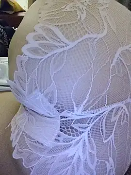 Hara_lusia83 - She has big and sexy breasts.