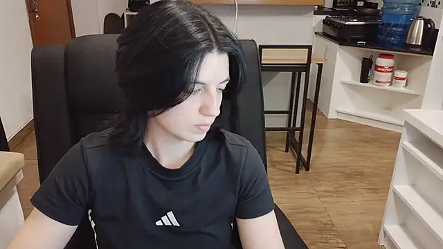 Kyslrana - PELADINHA FAZENDO BARRA | NAKED PULL UP