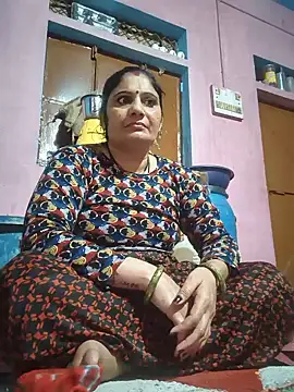 Karishma_bhabi02 - My modal saport please 💔💔💔💔💔