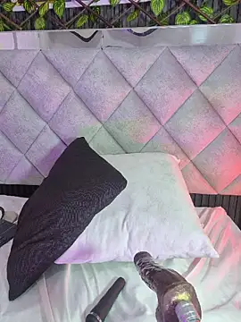 Sara_Chanel_ - Video special in pm
